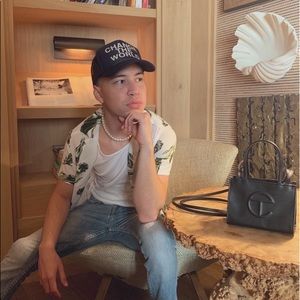 Meet your Posher, Daniel